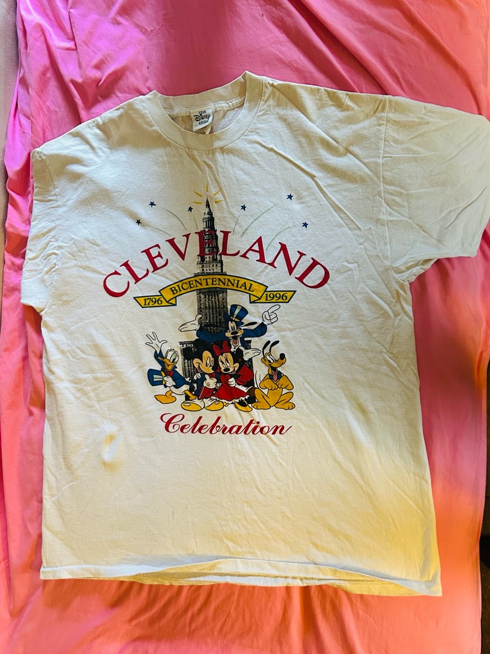 1996 Vintage Disney Store Cream Cleveland Bicentennial Mickey & Friends  Tee
